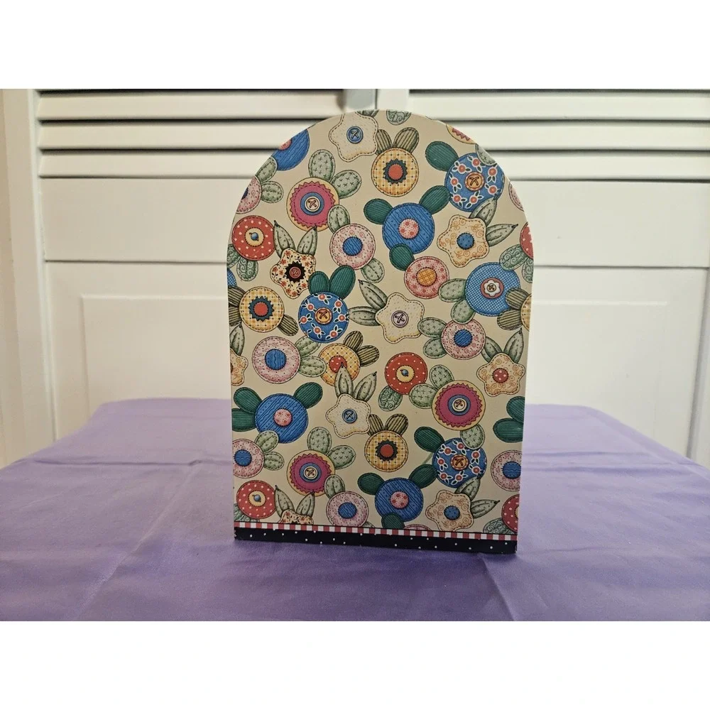 Mary Engelbreit Tinware Caddy for crafts sewing tools or other home organization